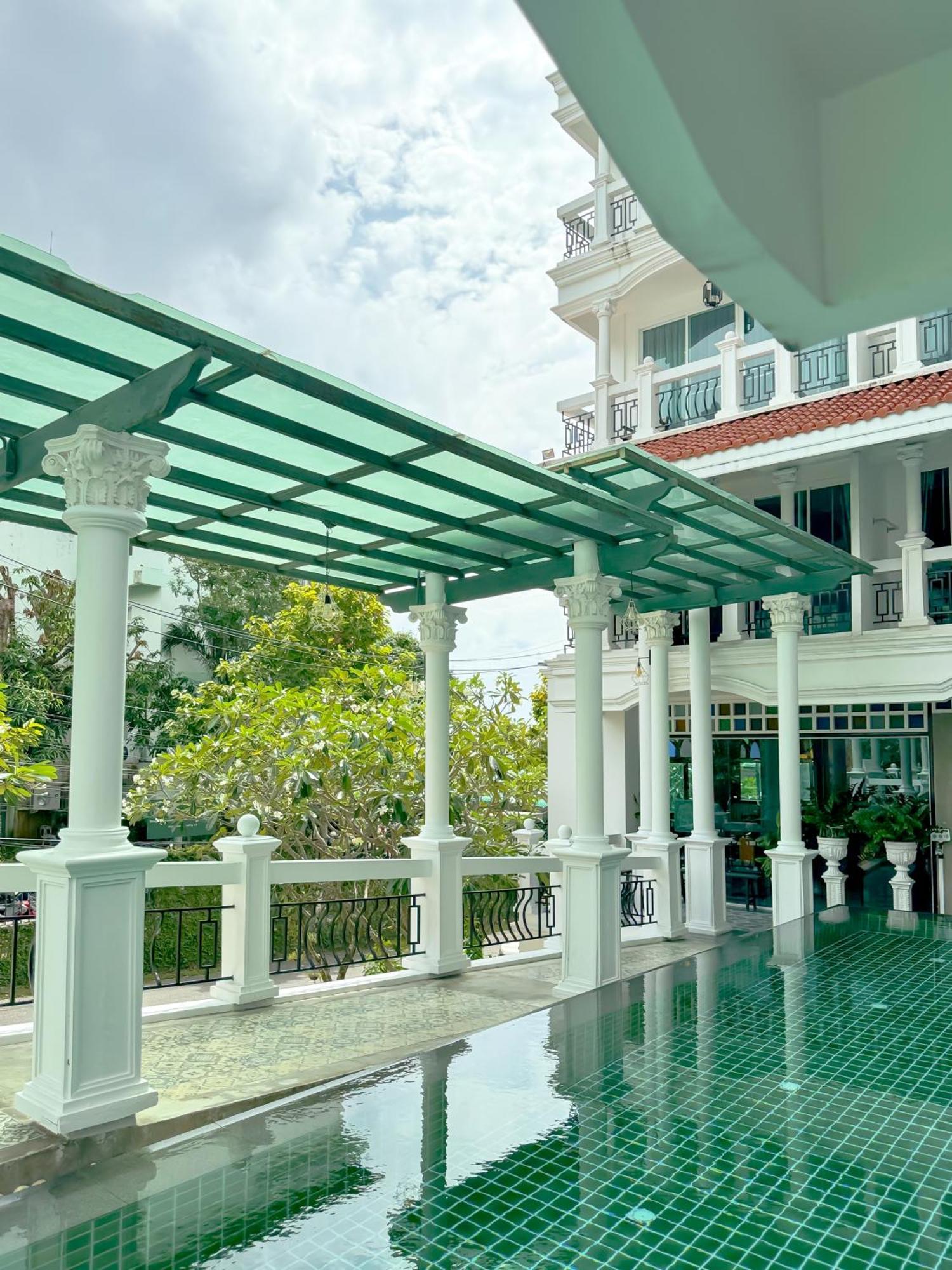 Grand Supicha City Hotel - Sha Plus Phuket Exterior foto