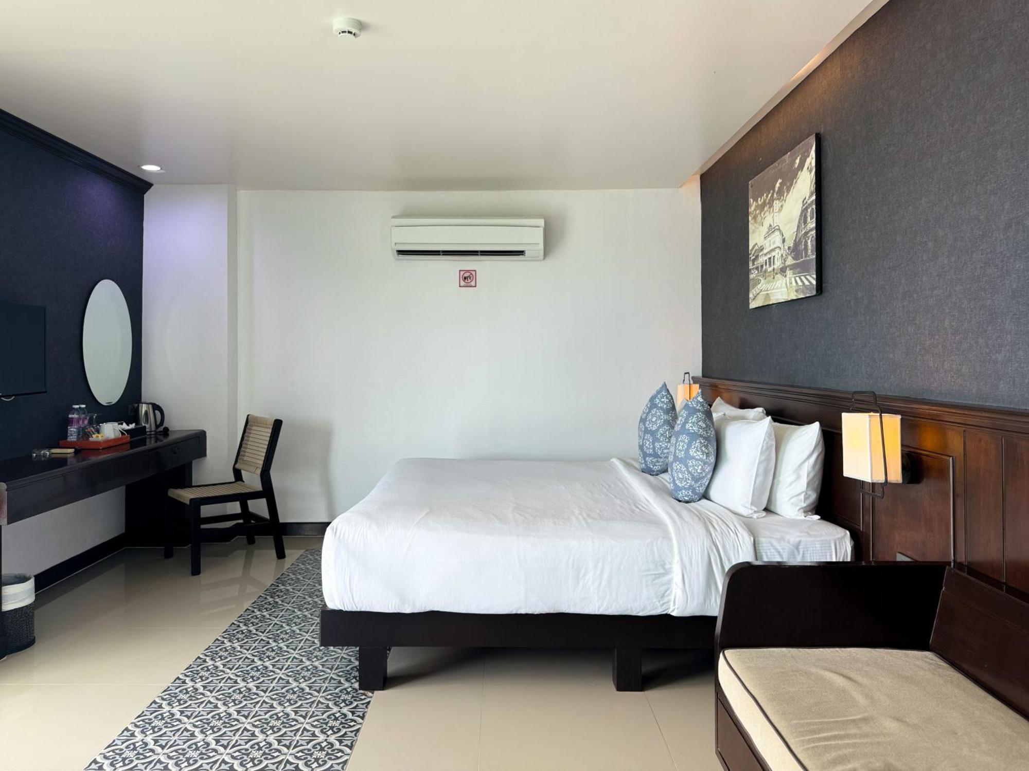 Grand Supicha City Hotel - Sha Plus Phuket Exterior foto